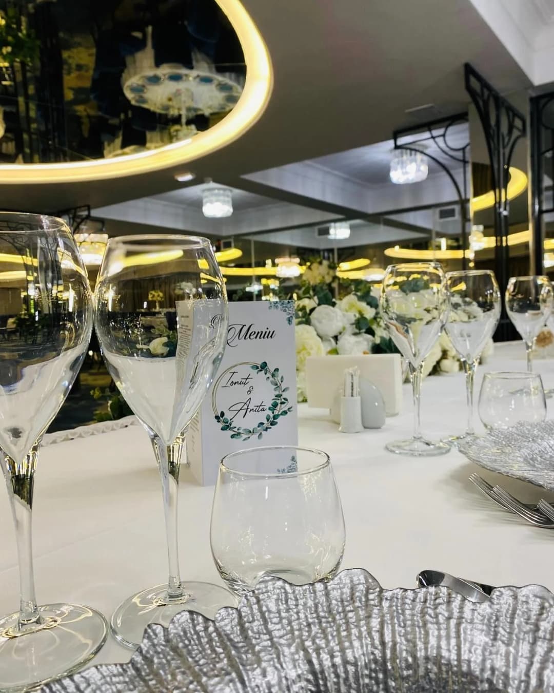 Elegance Ballroom - 4