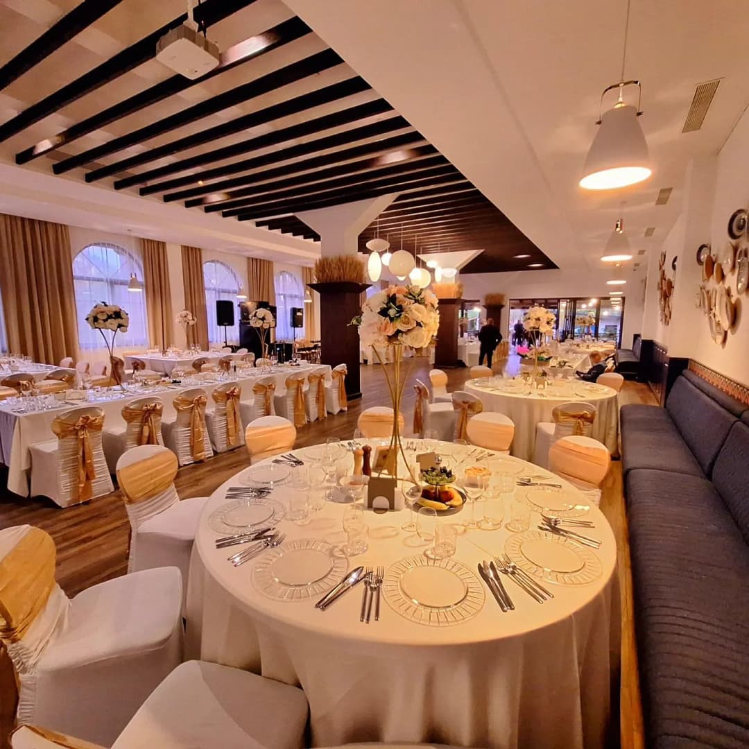 Hanul cu Sălcii - 5