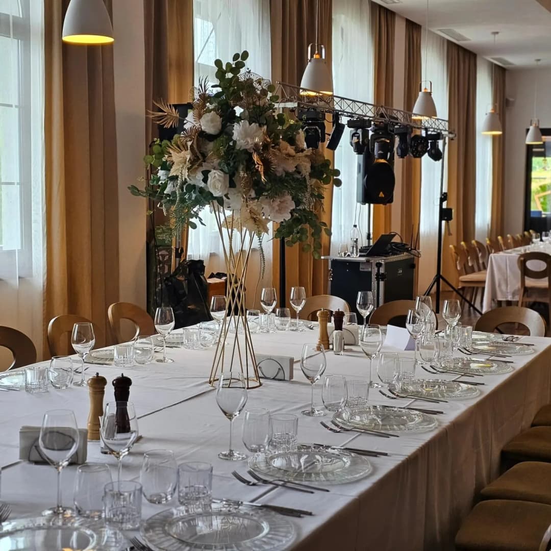 Hanul cu Sălcii - 6