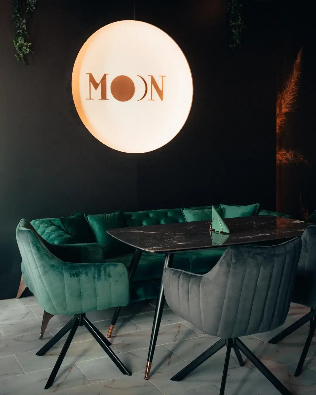 Restaurant Moon - 3