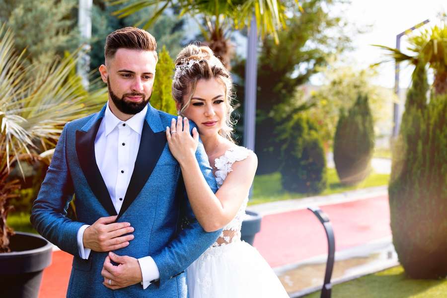 CELE MAI IMPORTANTE OBICEIURI ȘI TRADIȚII DE NUNTĂ