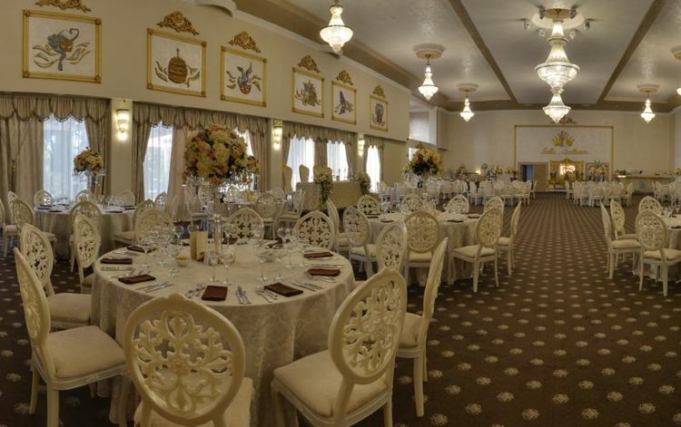 Complex Galla Ballroom