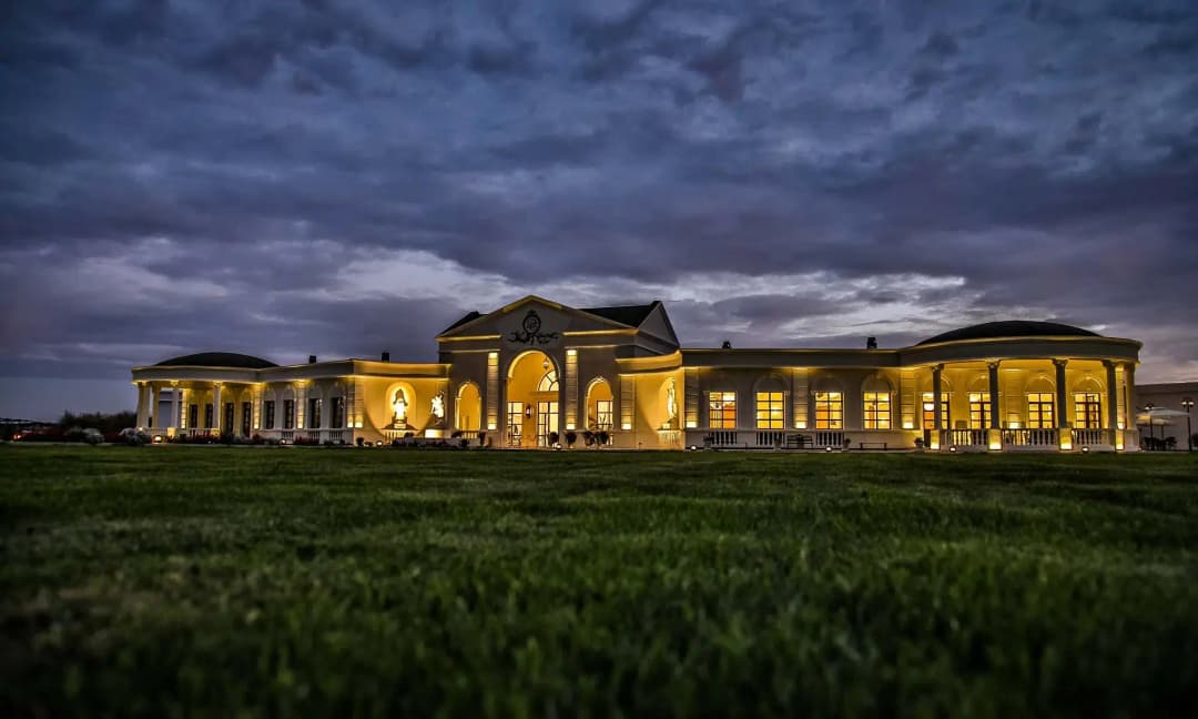 Domeniul cu Cireși - 1 Domeniul cu Cireși - 1