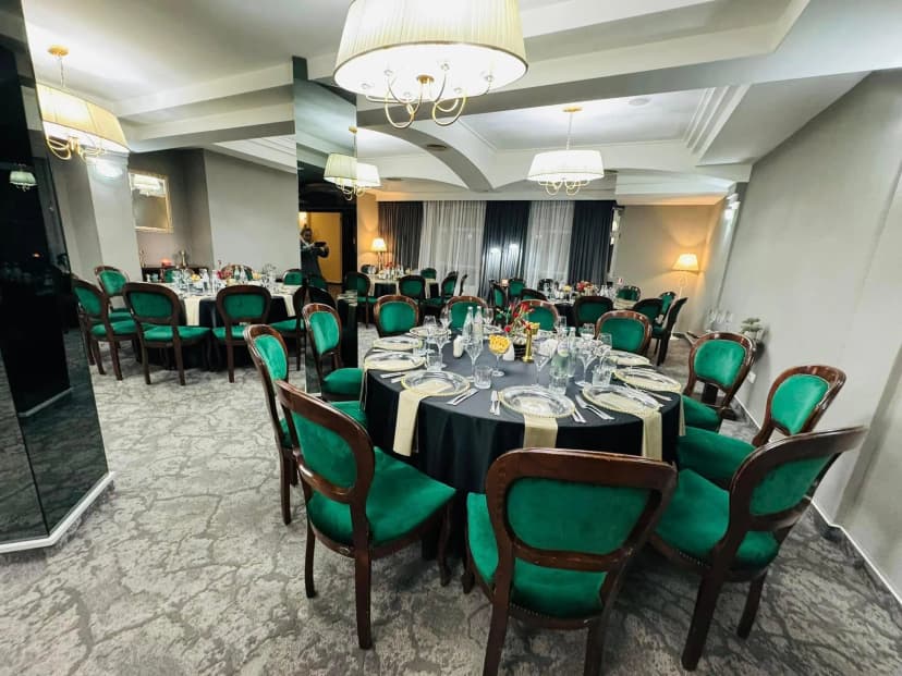 Hotel Brilliant Meses