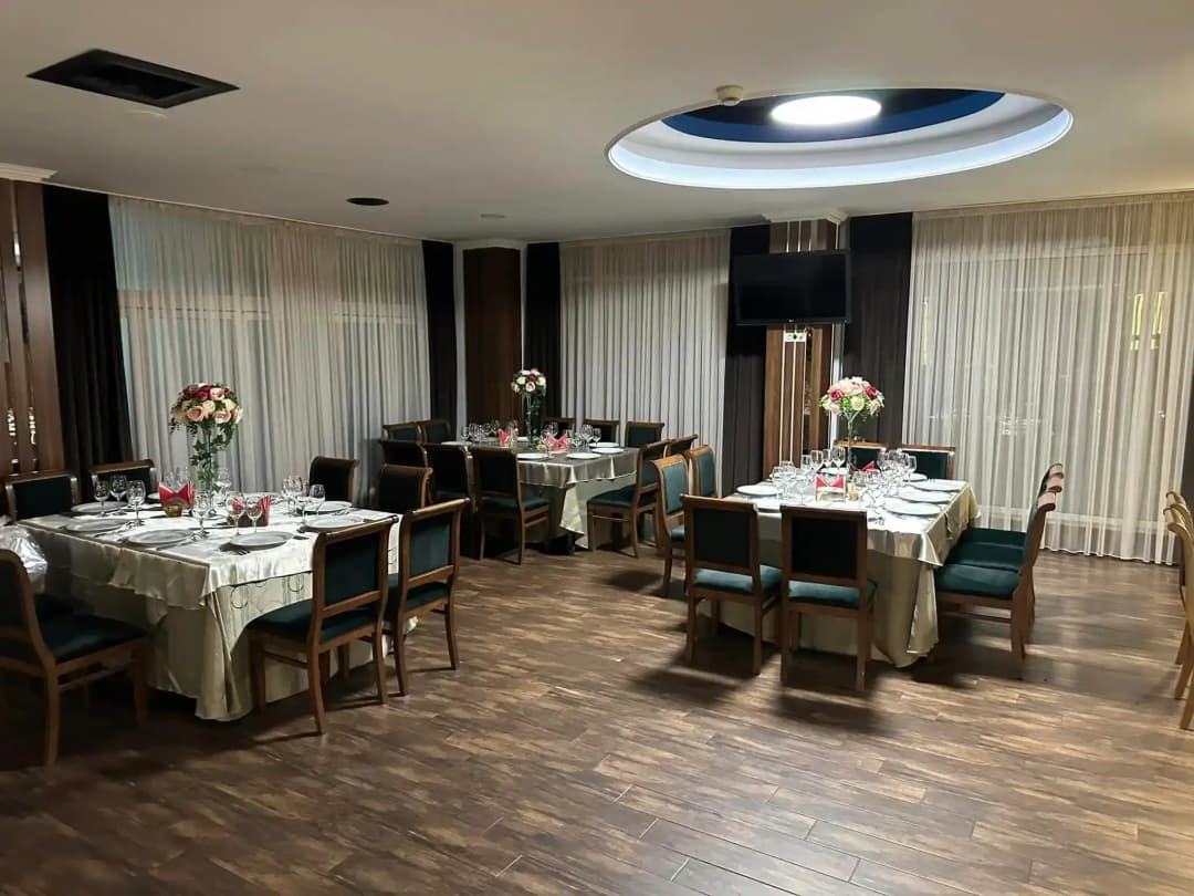 Millennium Pub and Restaurant - 1 Millennium Pub and Restaurant - 1