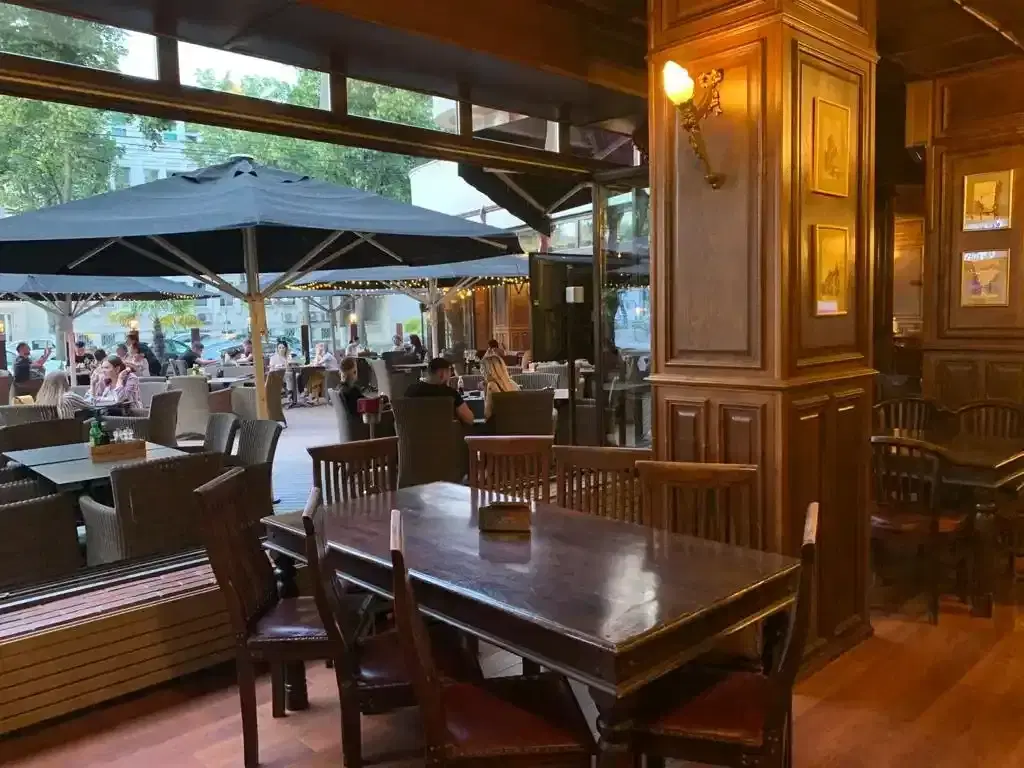 RESET IRISH PUB - 1 RESET IRISH PUB - 1