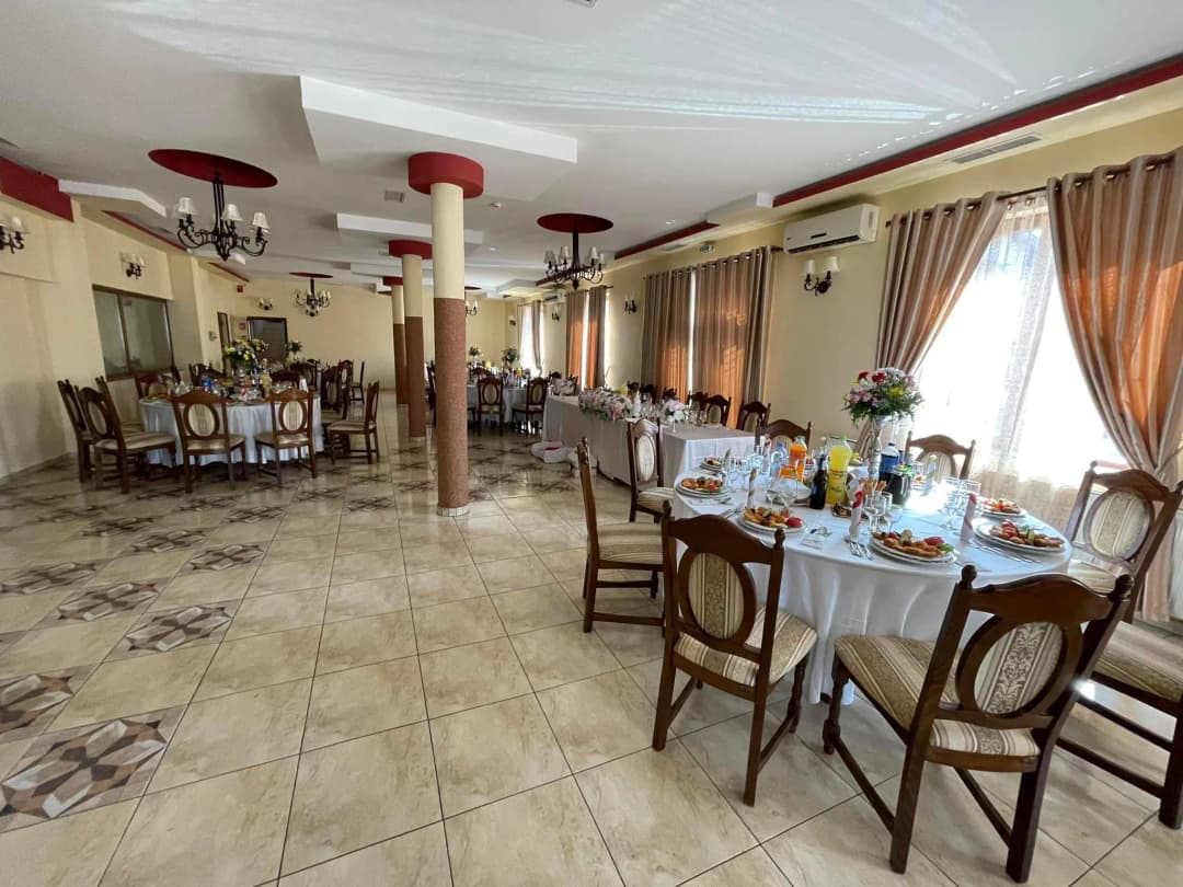 Restaurant Hanul Ancutei - 4 Restaurant Hanul Ancutei - 4