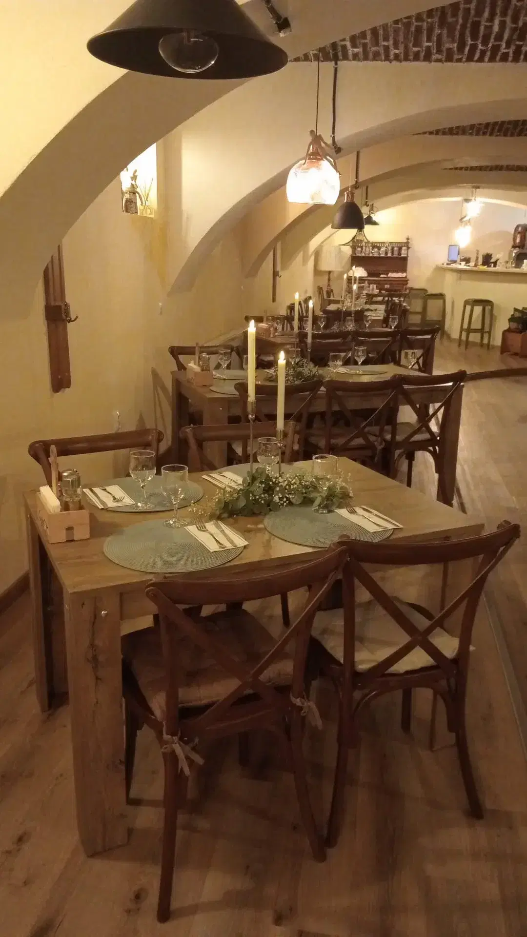 Restaurant La Crama - 1 Restaurant La Crama - 1