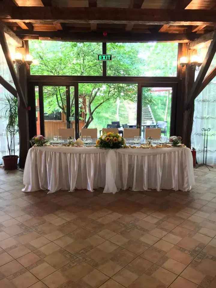 Restaurant Parc Sura Lui Ilea - 4 Restaurant Parc Sura Lui Ilea - 4