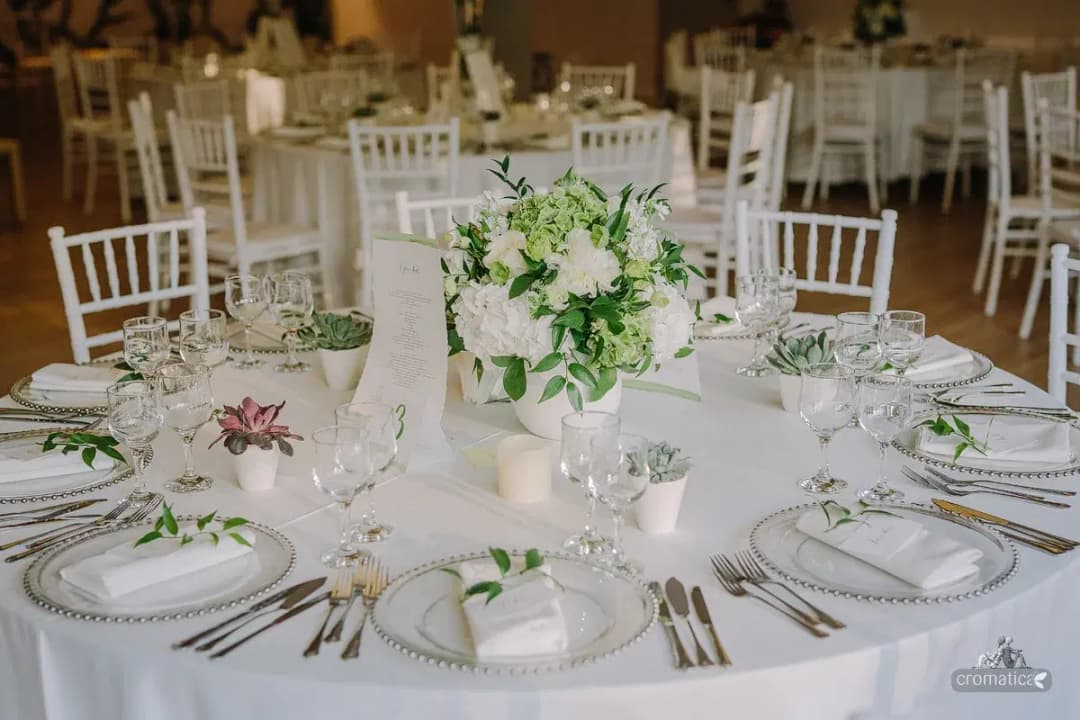 Salon Grădina Floreasca - 3 Salon Grădina Floreasca - 3