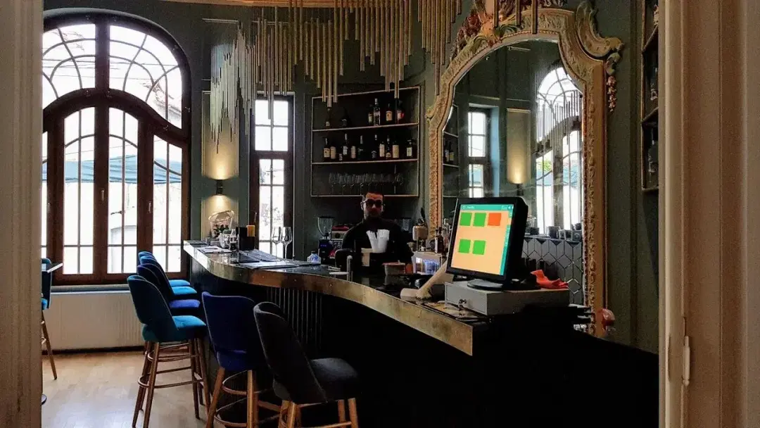 The Manor Restaurant and Lounge - 3 The Manor Restaurant and Lounge - 3