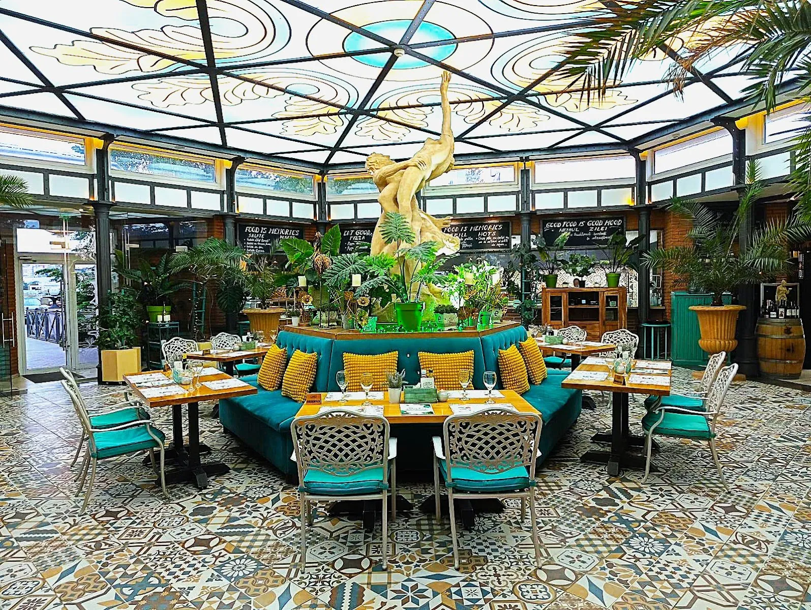 Garden Restaurant Buzau