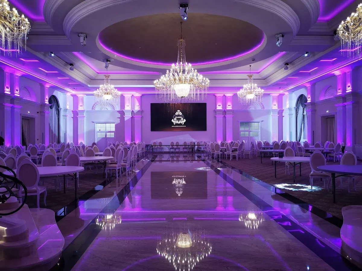 Palazzo Luxury