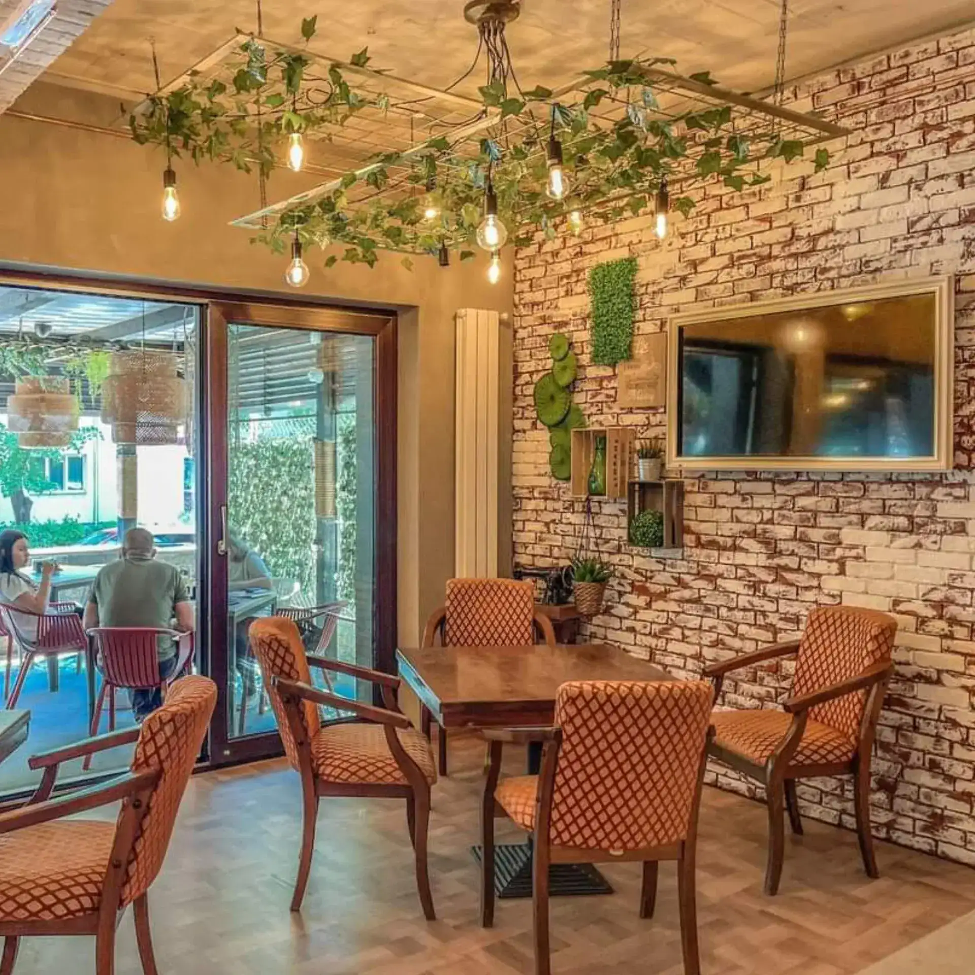 Wenge Bistro - fotografie 5